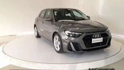 Usata Audi A1 Sportback Admired 150 CV (110 kW) 2021 Grigio scuro Utilitaria