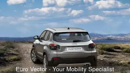 Nuova Jeep Avenger Altitude 110 CV (80 kW) 2025 Granite crystal SUV