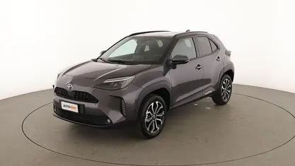Usata Toyota Yaris Hybrid Trend 92 CV (67 kW) 2023 Grigio