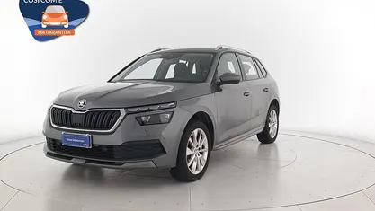Grigio metallizzato scuro Usata 2023 Skoda Kamiq Ambition SUV | 15.900 € (Buon prezzo)