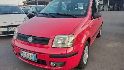 Usata Fiat Panda Dynamic 60 CV (44 kW) 2007 Rosso Utilitaria