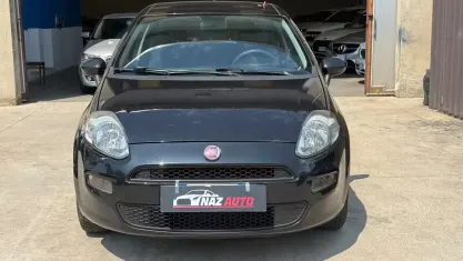 Usata Fiat Punto Lounge 69 CV (50 kW) 2013 Nero Utilitaria
