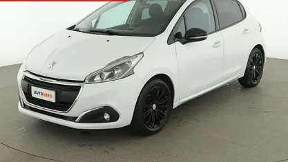 Usata Peugeot 208 Active 75 CV (55 kW) 2017 Bianco Utilitaria