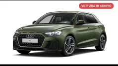 Verde distretto metallizzato Usata 2024 Audi A1 Sportback Admired Due volumi | 24.400 € (Buon prezzo)