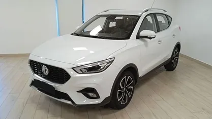 Bianco Usata 2024 MG ZS Luxury SUV | 15.900 € (Buon prezzo)