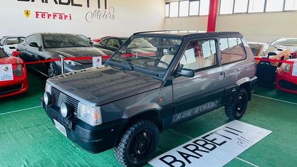 Usata Fiat Panda 4x4 50 CV (36 kW) 1989 Grigio Utilitaria