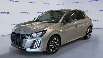Usata Peugeot 208 Allure 101 CV (74 kW) 2023 Grigio scuro Utilitaria
