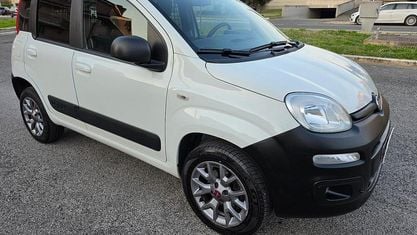 Usata Fiat Panda 4x4 S 80 CV (58 kW) 2016 Bianco Utilitaria