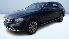 Blu metallizzato Usata 2017 Mercedes 220 Station wagon | 27.900 € (Buon prezzo)