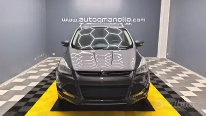 Usata Ford Kuga 115 CV (84 kW) 2014 Grigio SUV
