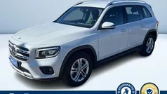 Bianco pastello Usata 2023 Mercedes GLB180 SUV | 30.900 € (Ottimo prezzo)