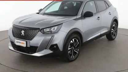 Usata Peugeot 2008 Allure 131 CV (96 kW) 2022 Grigio SUV