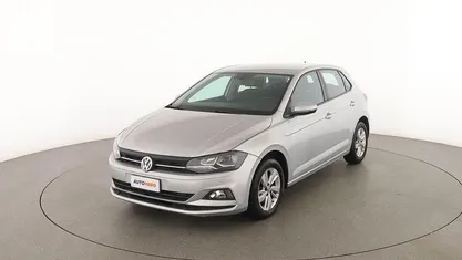 Käytetty VW Polo Comfortline 80 HP (58 kW) 2018 Harmaa Viistoperä