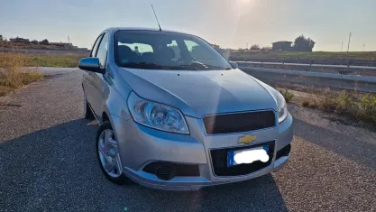 Usata Chevrolet Aveo LS 82 CV (60 kW) 2010 Grigio Berlina