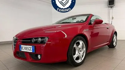 Usata Alfa Romeo Spider 185 CV (136 kW) 2007 Rosso Cabrio