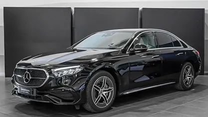Nero Nuova 2025 Mercedes 300 Advanced Berlina | 90.653 € (Buon prezzo)