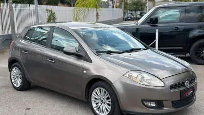 Usata Fiat Bravo Emotion 105 CV (77 kW) 2008 Grigio Utilitaria