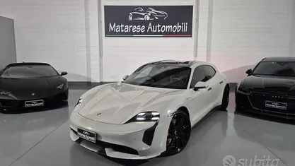Begagnad Porsche Taycan Sport Turismo 439 kW (598 HK) 2022 Kombi