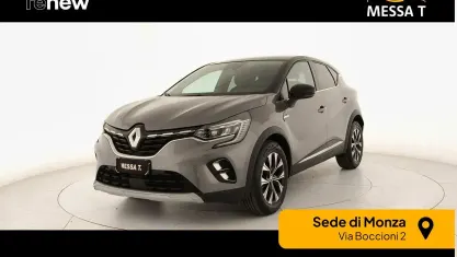 Usata Renault Captur Intens 140 CV (102 kW) 2022 Grigio scuro SUV