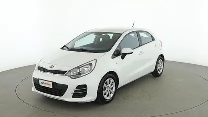 Bianco Usata 2015 Kia Rio Active | 9799 € (Buon prezzo)
