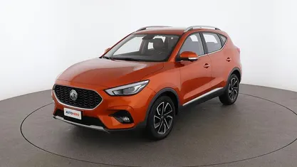 Arancio Usata 2022 MG ZS Luxury | 14.599 € (Buon prezzo)
