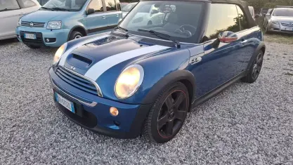 Usata Mini Cooper S Cabriolet 170 CV (125 kW) 2006 Bluazzurro Cabrio