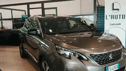 Usata Peugeot 3008 GT-line 130 CV (95 kW) 2018 Grigio SUV