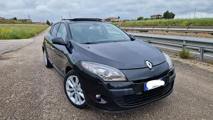 Usata Renault Mégane Luxe 110 CV (80 kW) 2010 Berlina