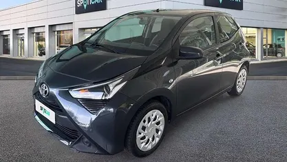 Grigio Usata 2019 Toyota Aygo Trend Due volumi | 11.900 € (Buon prezzo)
