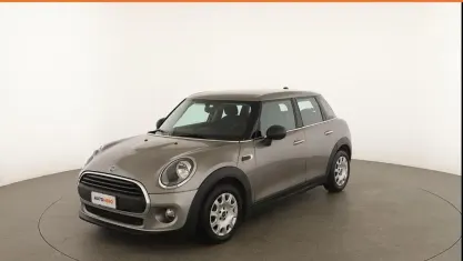 Usata Mini ONE 75 CV (55 kW) 2018 Grigio Utilitaria