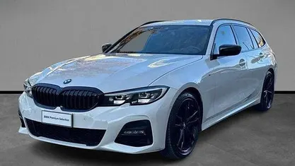 Bianco Usata 2022 BMW 330 M Sport Station wagon | 36.900 € (Ottimo prezzo)