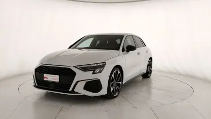 Usata Audi A3 S-Line 150 CV (110 kW) 2023 Bianco ghiaccio metallizzato Berlina