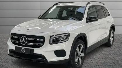 Usata Mercedes GLB200 Business 150 CV (110 kW) 2023 Bianco artico SUV
