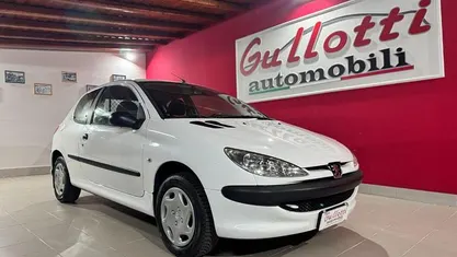Bianco Usata 2007 Peugeot 206 Furgone | 3000 €