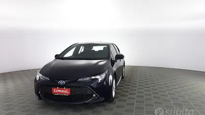 Begagnad Toyota Corolla Business Edition 122 HK (89 kW) 2021 Blå Sedan