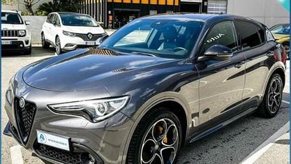 Usata Alfa Romeo Stelvio Veloce 210 CV (154 kW) 2021 Gray SUV