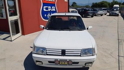 Usata Peugeot 205 GTi 105 CV (77 kW) 1985 Bianco Berlina