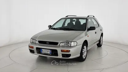 Grigio Usata 2000 Subaru Impreza Station wagon | 7600 € (Molto cara)