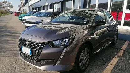 Grigio platinum Usata 2022 Peugeot 208 Active Due volumi | 12.550 € (Buon prezzo)