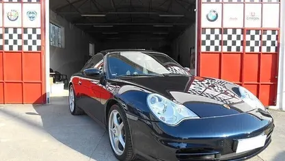 Usata Porsche 911 Carrera 4 320 CV (235 kW) 2003 Coupé