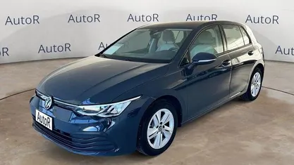 Grigio Usata 2020 VW Golf VIII Life Tre volumi | 16.500 € (Ottimo prezzo)
