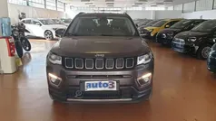 Grigio scuro Usata 2018 Jeep Compass Limited SUV | 18.200 € (Buon prezzo)