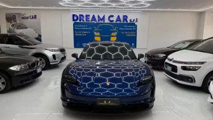 Usata Porsche Taycan 4S 139 kW (190 CV) 2021 Blu Berlina