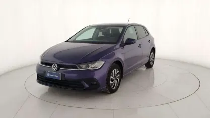 Usata VW Polo Life 95 CV (69 kW) 2022 Blu/azzurro Utilitaria