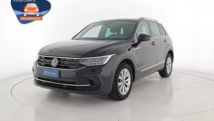 Nero perla Usata 2021 VW Tiguan Life SUV | 20.500 € (Super prezzo)