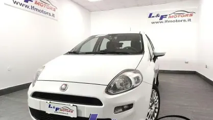 Usata Fiat Punto 84 CV (61 kW) 2014 Bianco Utilitaria
