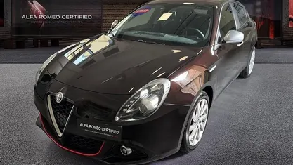 Nero Usata 2018 Alfa Romeo Giulietta Tre volumi | 13.500 € (Buon prezzo)