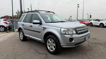 Usata Land Rover Freelander 2 HSE 190 CV (139 kW) 2010 Argento SUV