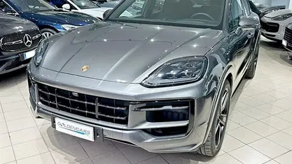 Usata Porsche Cayenne 354 CV (260 kW) 2025 SUV