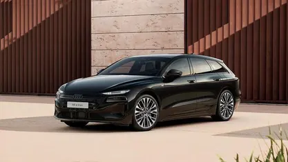 Nuova Audi A6 e-tron S-Line 239 kW (326 CV) 2026 Nero mito metallizzato Station wagon